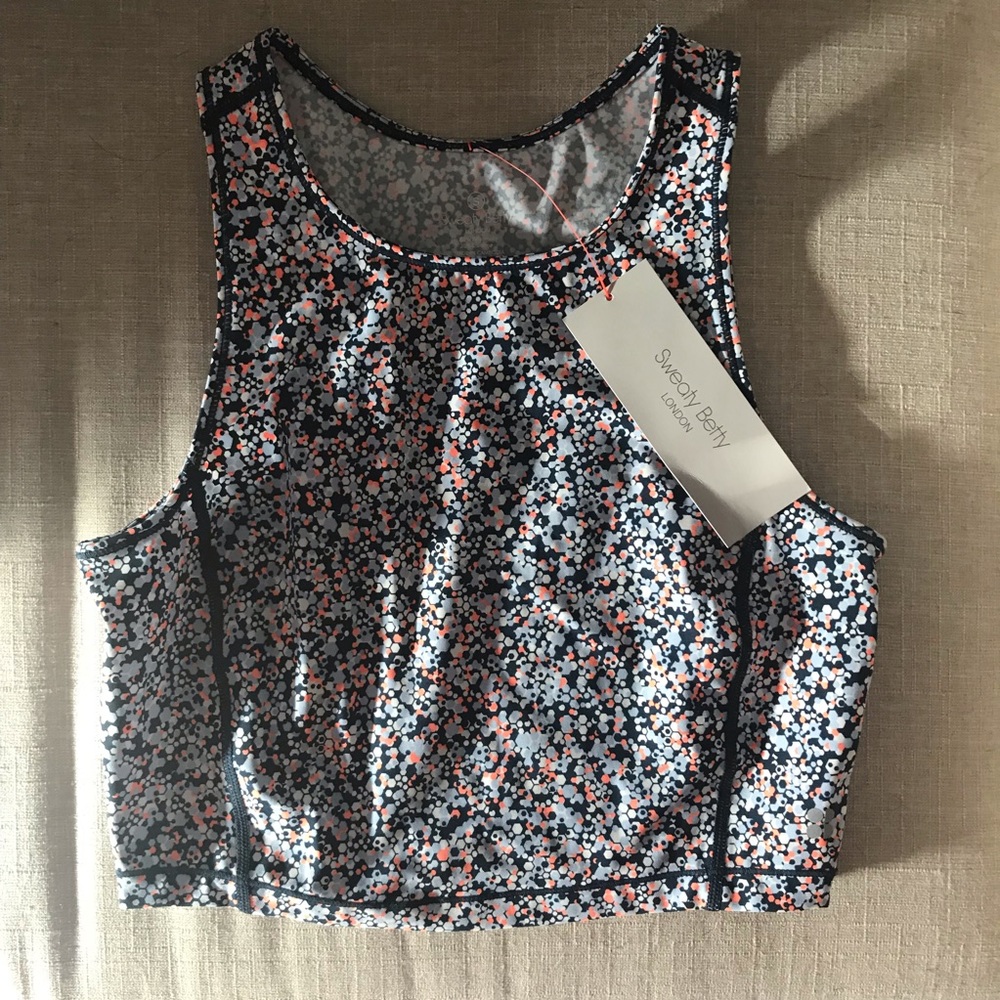 KENZA POWER CROP VEST - BRAND NEW